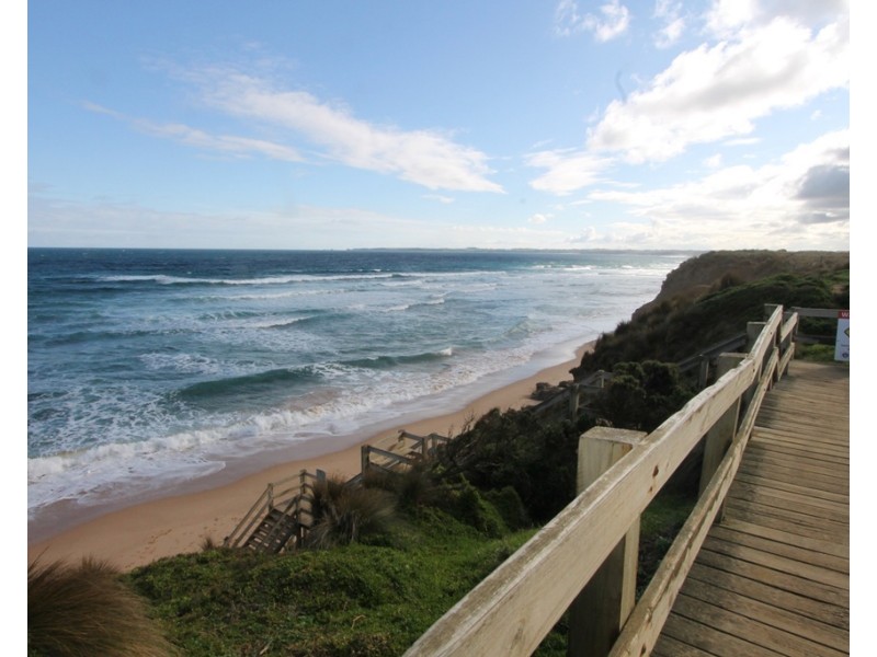 82 Ocean Reach, Cape Woolamai VIC 3925