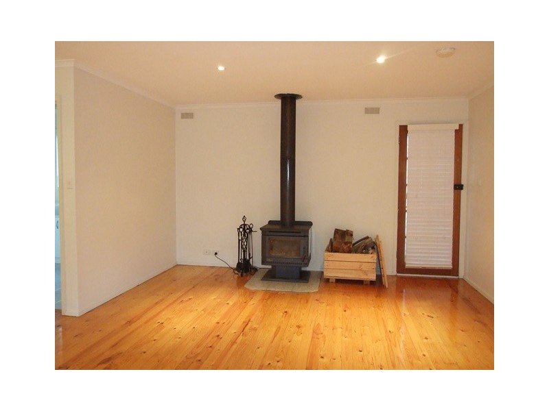 70 Hobsons Parade, Cowes VIC 3922