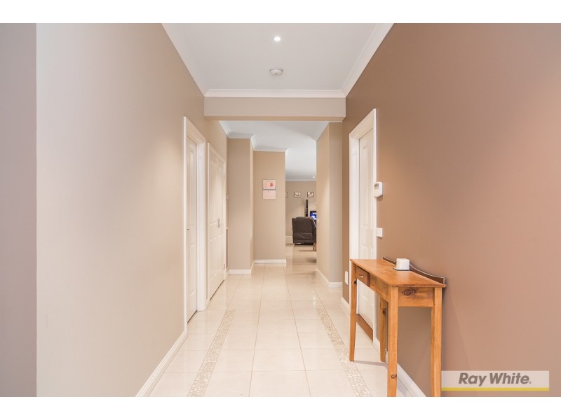 10 Boobook Grove, Cowes VIC 3922