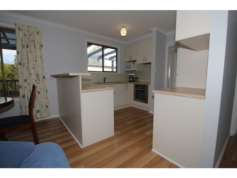 36 Dolphin Drive, Smiths Beach VIC 3922