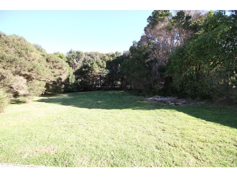 36 Dolphin Drive, Smiths Beach VIC 3922