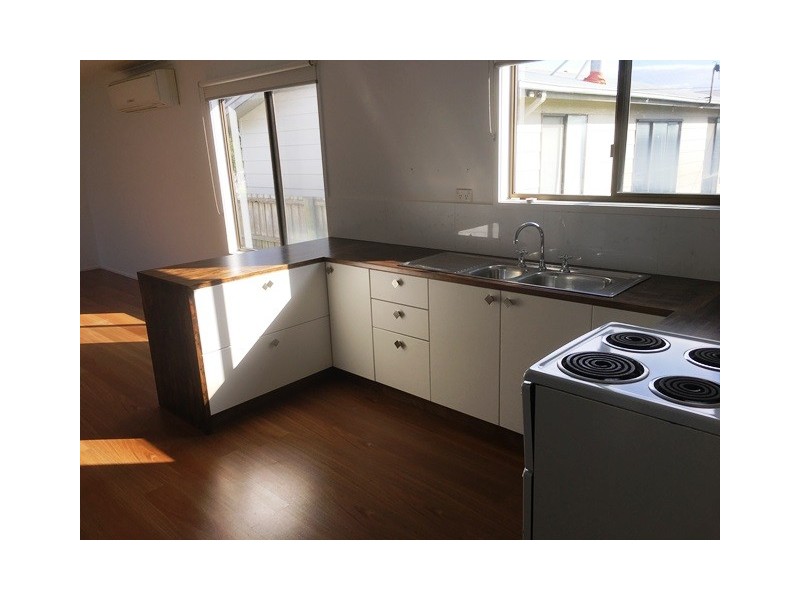 11 Dover Street, Sunderland Bay VIC 3922