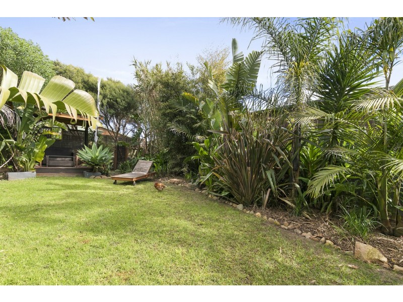 19 Alvina Crescent, Surf Beach VIC 3922