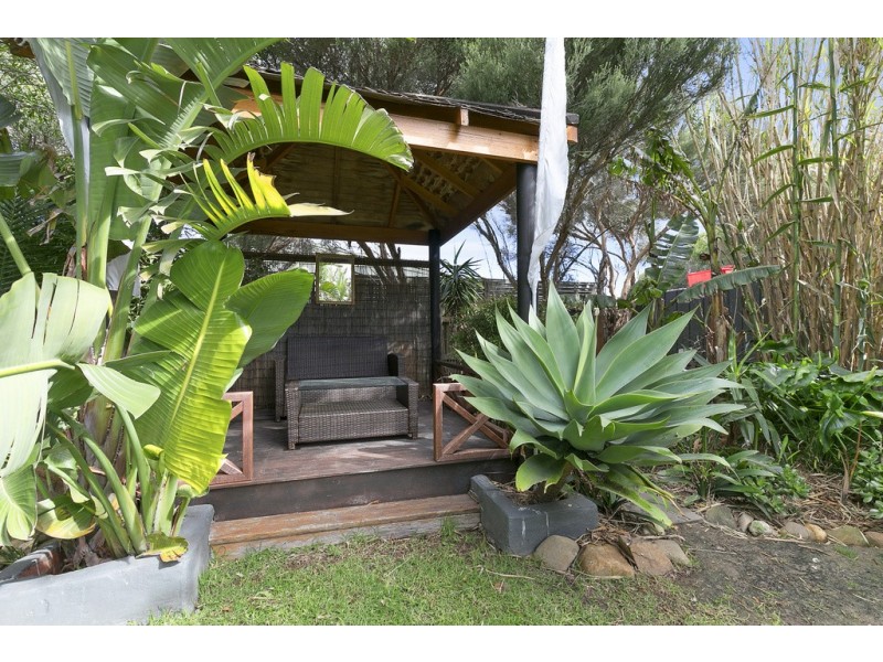 19 Alvina Crescent, Surf Beach VIC 3922