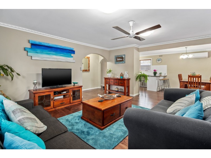 50 Churchill Drive, Cowes VIC 3922
