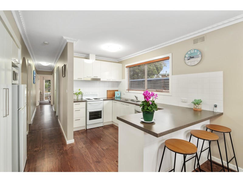 50 Churchill Drive, Cowes VIC 3922