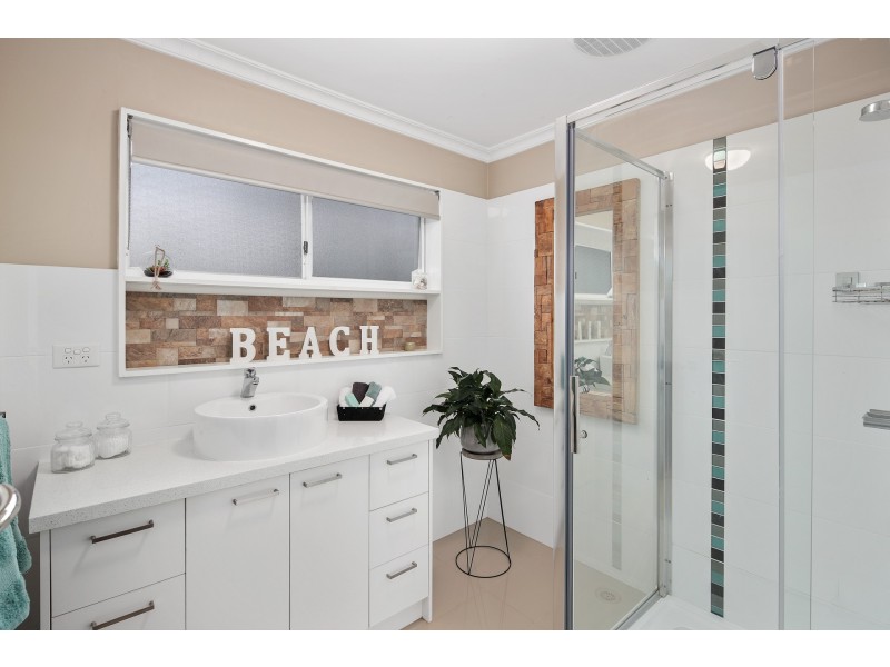 50 Churchill Drive, Cowes VIC 3922