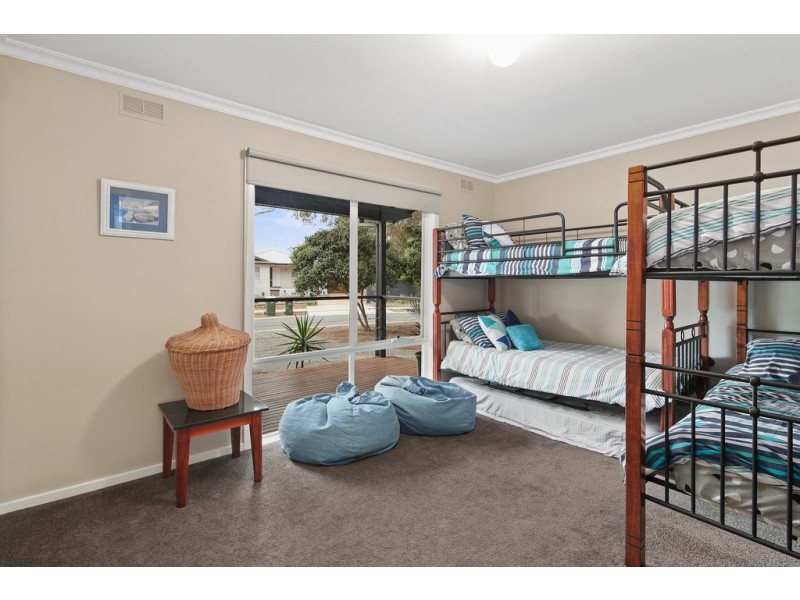 50 Churchill Drive, Cowes VIC 3922