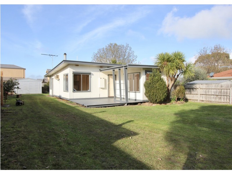 35 Monash Avenue, Cowes VIC 3922