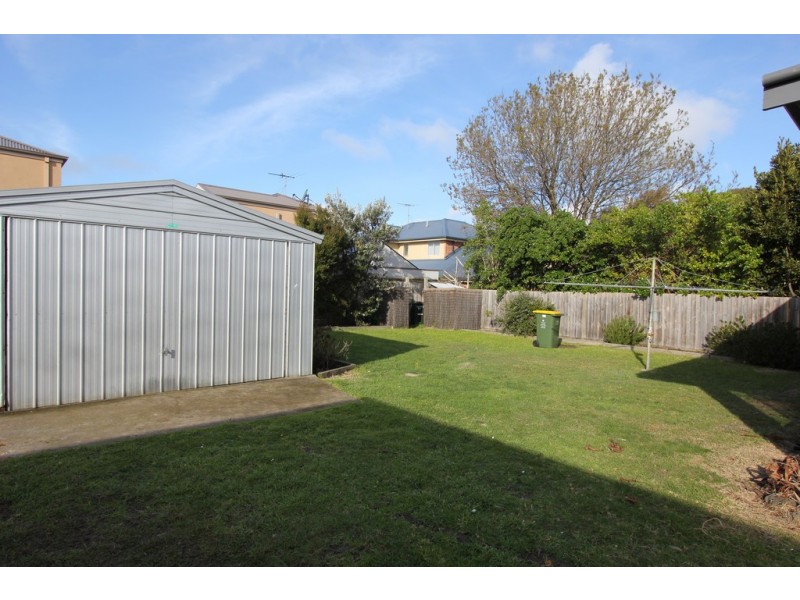 35 Monash Avenue, Cowes VIC 3922