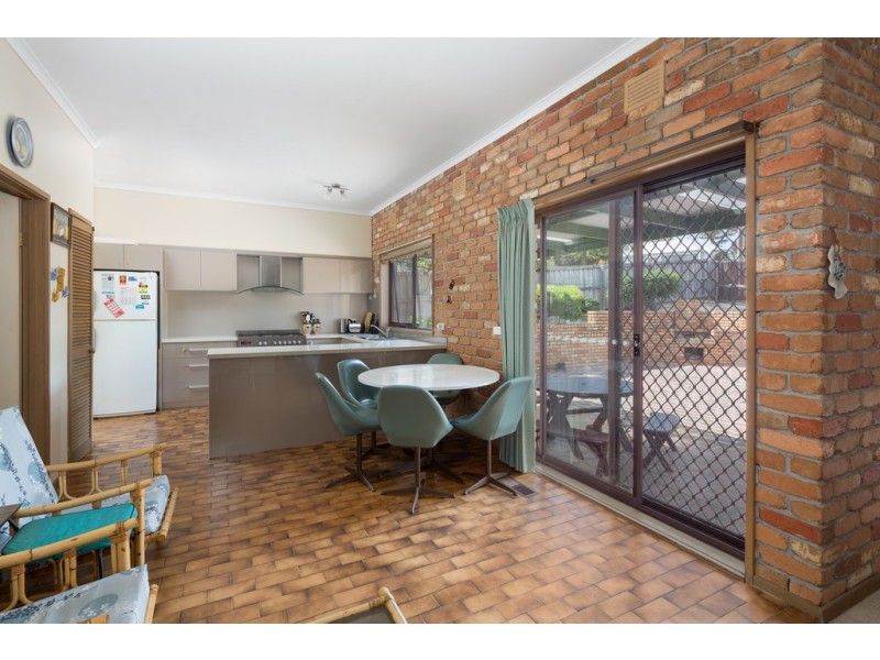 6 Walpole Street, Cowes VIC 3922