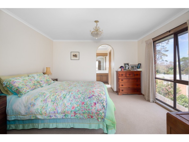 6 Walpole Street, Cowes VIC 3922