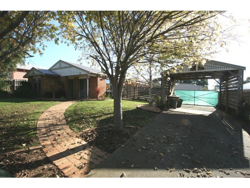 16 Manna Gum Drive, Cowes VIC 3922