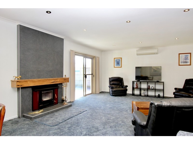 27 Vista Drive, Cape Woolamai VIC 3925