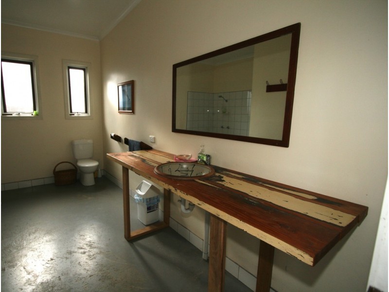 8 Watchorn Road, Cowes VIC 3922