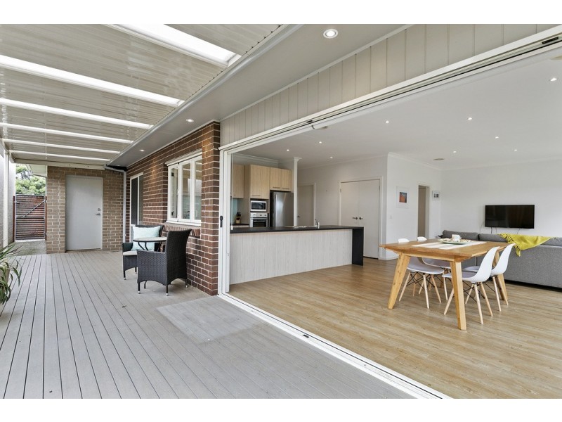 2/60 McKenzie Road, Cowes VIC 3922