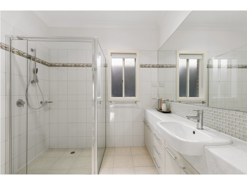 2/60 McKenzie Road, Cowes VIC 3922