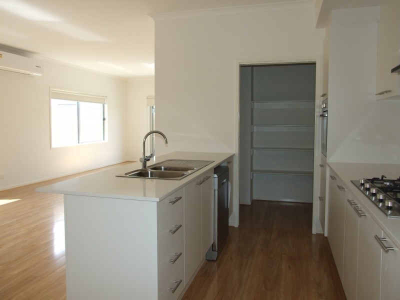 7 Pinnacle Way, Cowes VIC 3922