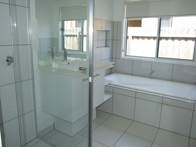 7 Pinnacle Way, Cowes VIC 3922