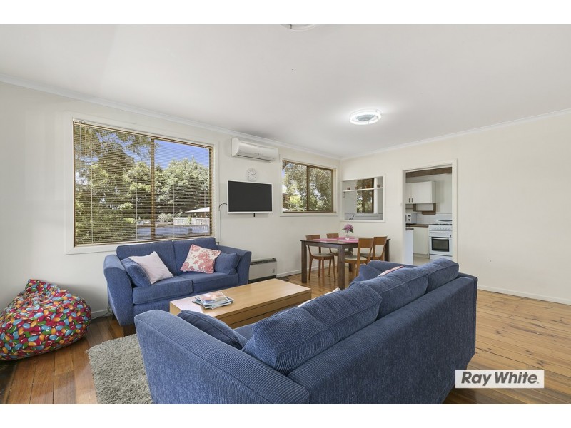 213 Church Street, Cowes VIC 3922