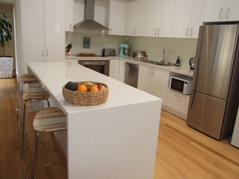 1 Eucalypt Close, Cowes VIC 3922