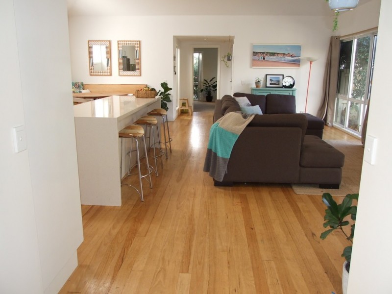 1 Eucalypt Close, Cowes VIC 3922