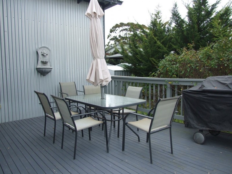 4 Chloe Close, Cowes VIC 3922