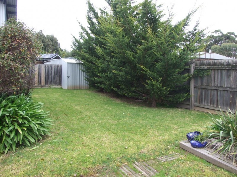 4 Chloe Close, Cowes VIC 3922