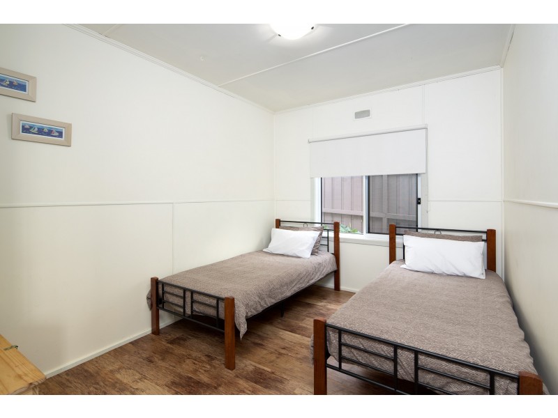 27 Church Street, Cowes VIC 3922