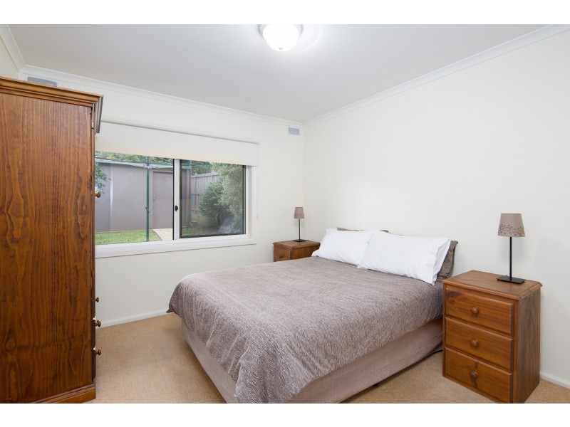 27 Church Street, Cowes VIC 3922