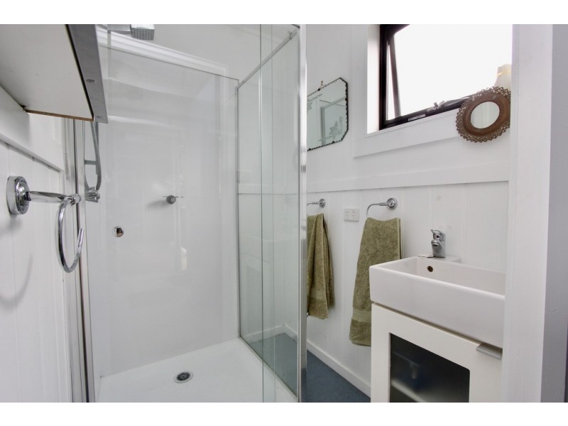 64 Scenic Drive, Cowes VIC 3922