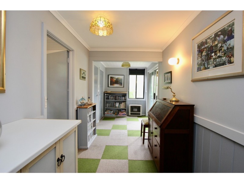 64 Scenic Drive, Cowes VIC 3922