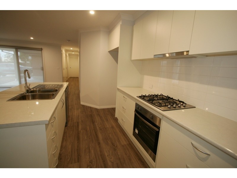 47 Boardwalk Blvd, Cowes VIC 3922