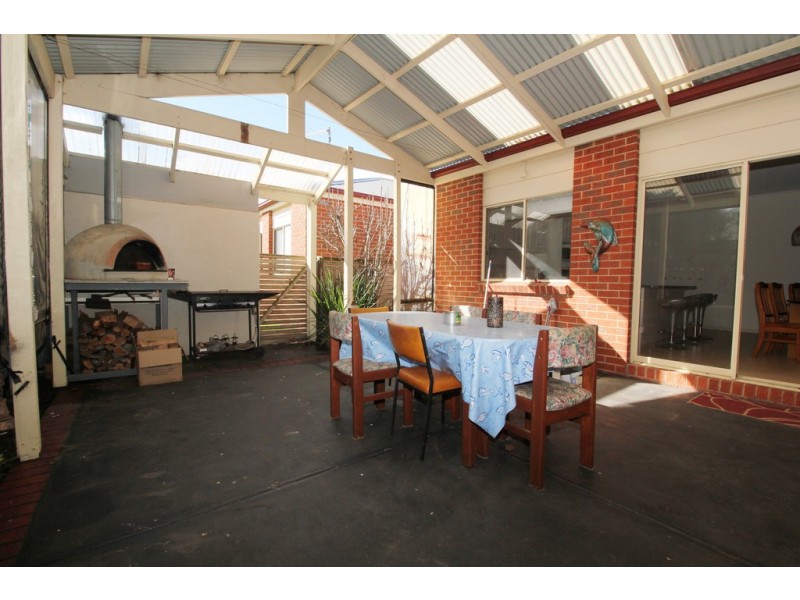 16 Malcalm Avenue, Surf Beach VIC 3922