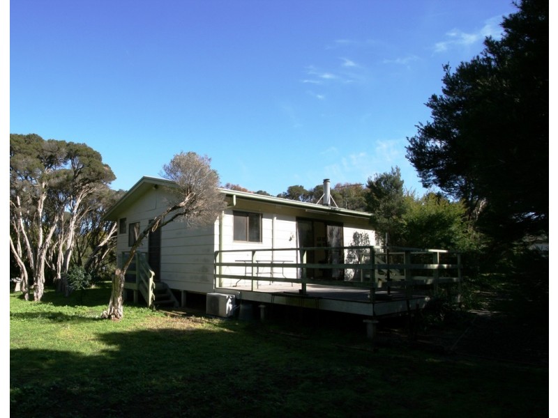 33 Barramundi Avenue, Smiths Beach VIC 3922