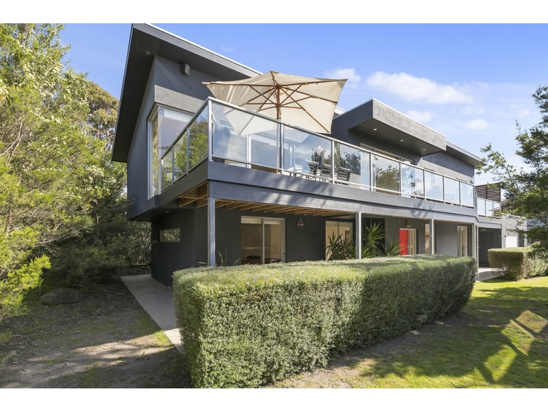 2/10-12 Medina Road, Cowes VIC 3922