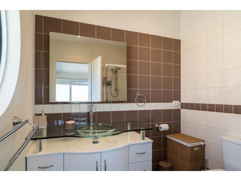 2/77-81 Penniwells Drive, San Remo VIC 3925