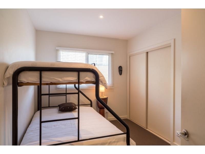 2/77-81 Penniwells Drive, San Remo VIC 3925