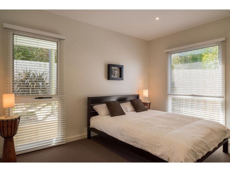 2/77-81 Penniwells Drive, San Remo VIC 3925