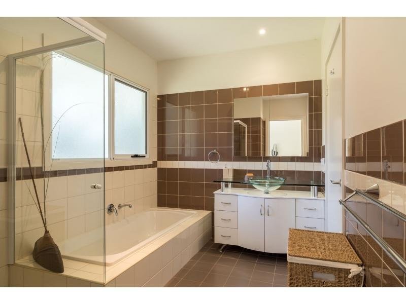 2/77-81 Penniwells Drive, San Remo VIC 3925