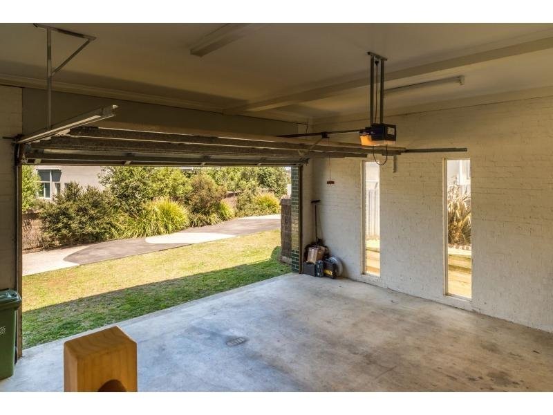 2/77-81 Penniwells Drive, San Remo VIC 3925