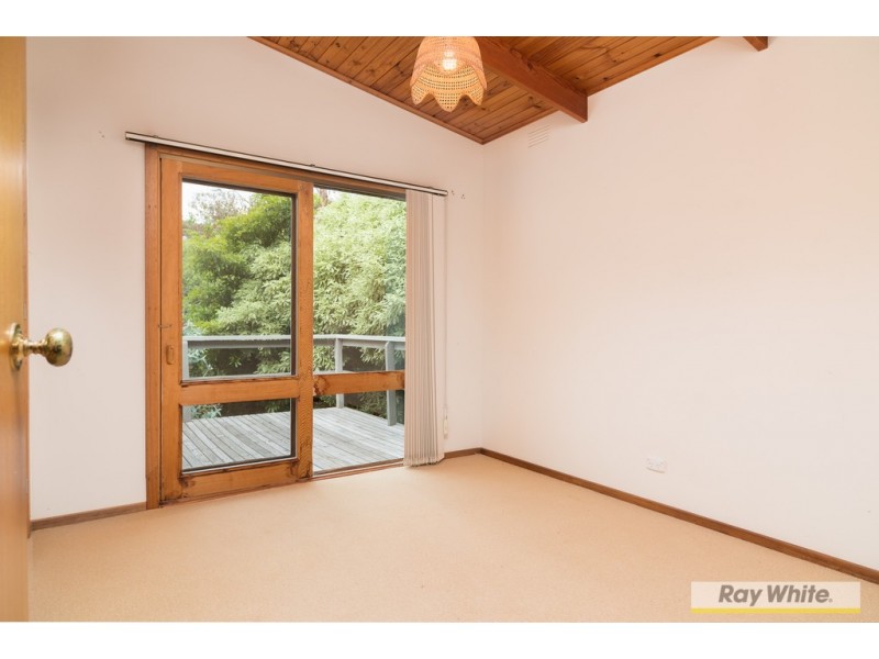 17 Dafydd Street, Cowes VIC 3922