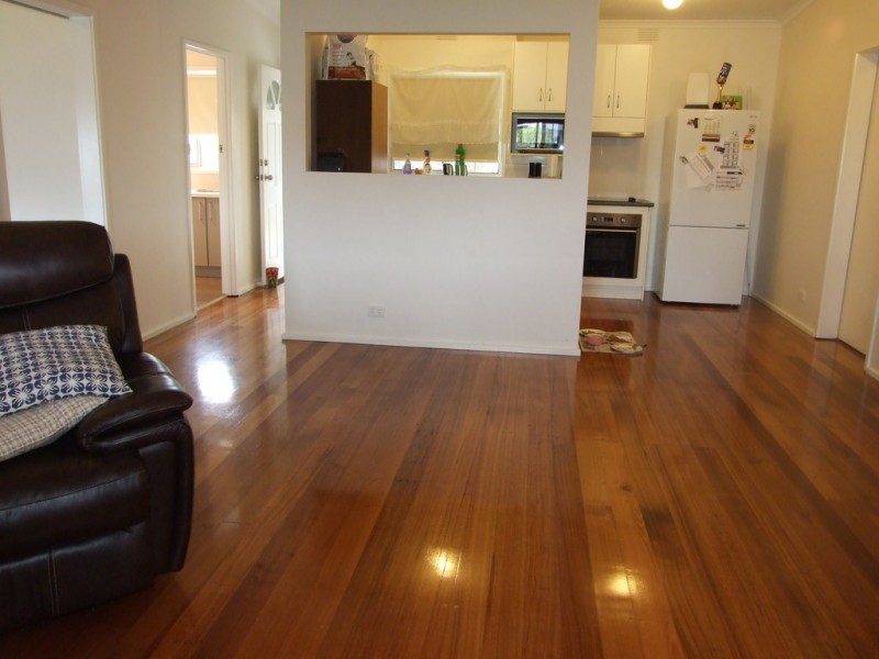 2 Albany Road, Cowes VIC 3922