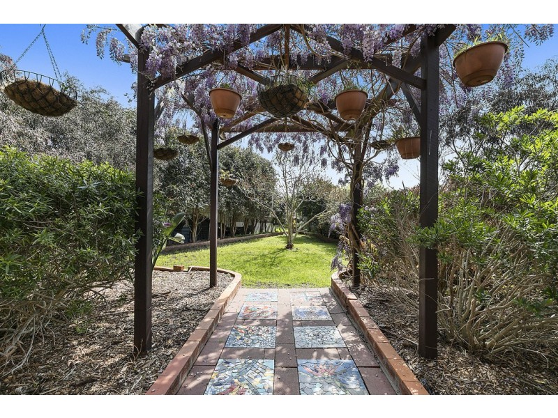 10 Rosewall Court, Wimbledon Heights VIC 3922