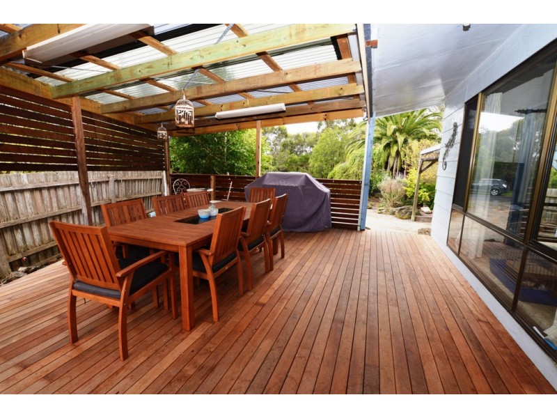 23 Laver Drive, Wimbledon Heights VIC 3922