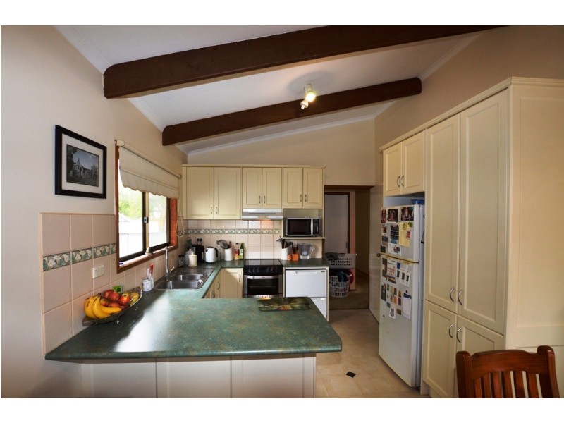 23 Laver Drive, Wimbledon Heights VIC 3922