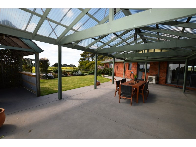 53 Potters Hill Road, San Remo VIC 3925