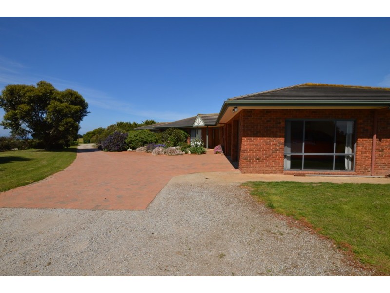 53 Potters Hill Road, San Remo VIC 3925