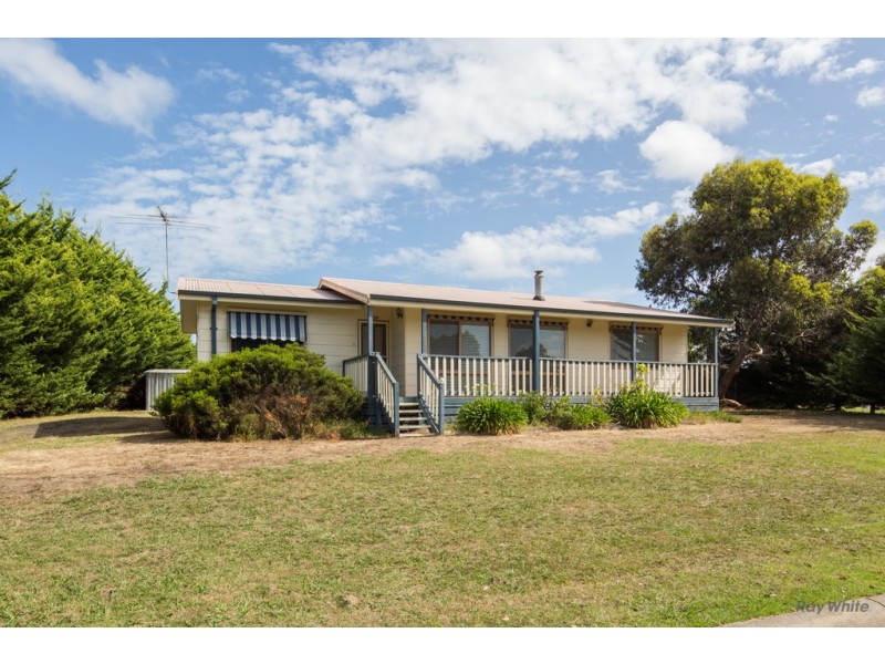 40 Manna Gum Drive, Cowes VIC 3922