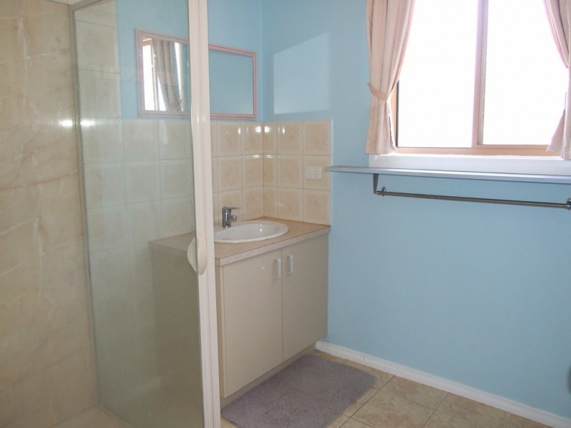 40 Manna Gum Drive, Cowes VIC 3922